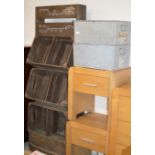 RUSTIC STYLE SHOP DISPLAY UNIT WITH 2 METAL CONTAINERS