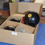 SET OF 4 LAWN BOWLS