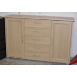 OAK EFFECT SIDEBOARD