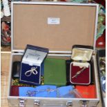 SMALL CASE WITH ASSORTED JEWELLERY