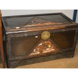 DECORATIVE CHINESE CAMPHOR WOOD BLANKET BOX