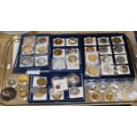 TRAY WITH ASSORTED COMMEMORATIVE COINS