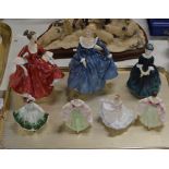 TRAY WITH VARIOUS ROYAL DOULTON FIGURINE ORNAMENTS