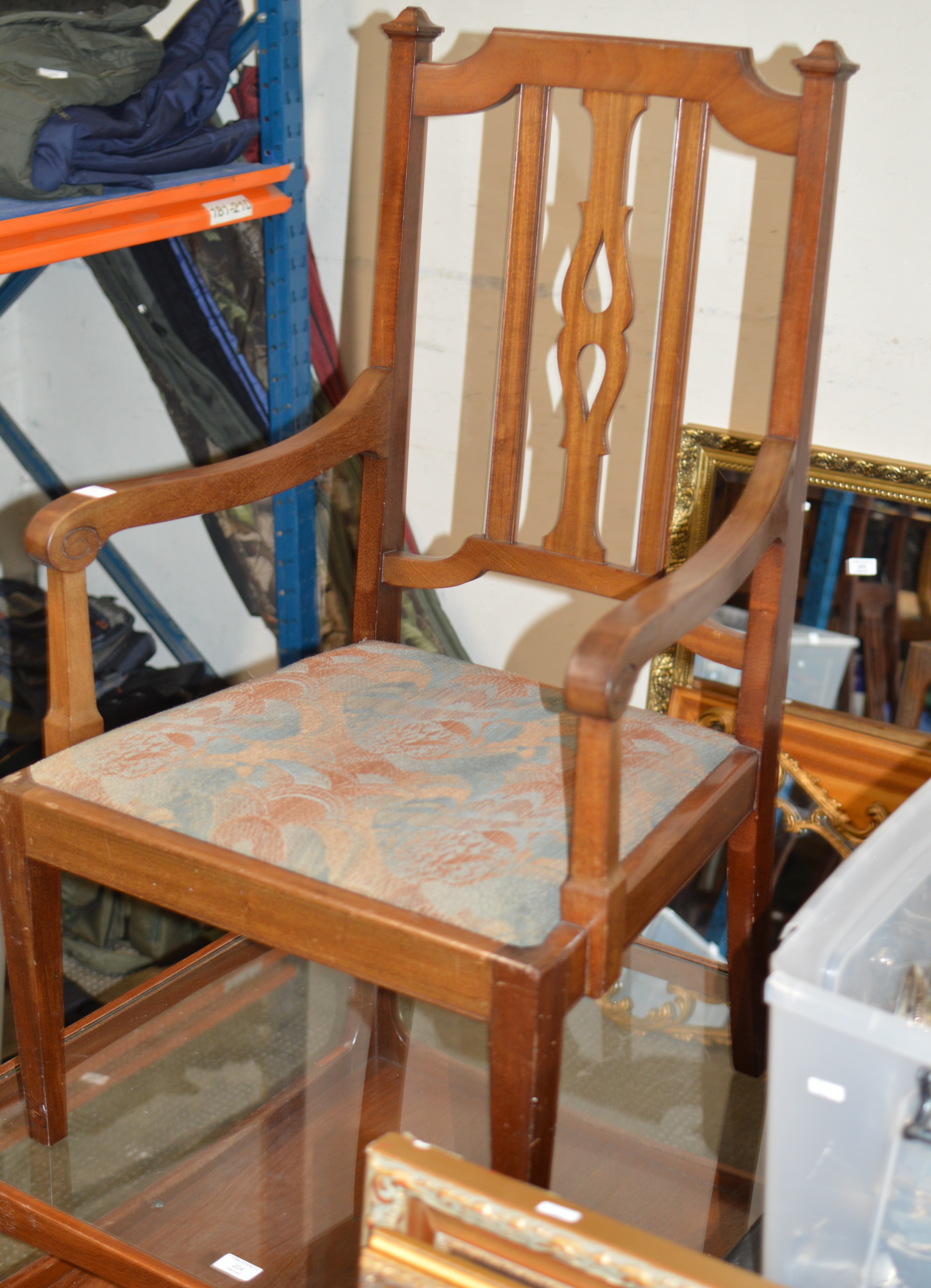 MAHOGANY ARTS & CRAFTS STYLE SINGLE CHAIR