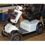 LARGE VALIDUS ELECTRIC MOBILITY SCOOTER WITH CHARGER & KEY - WORKING ORDER