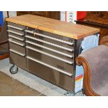 ULTIMATE STORAGE HEAVY DUTY STAINLESS STEEL 10 DRAWER TOOL CHEST WITH KEY & LARGE QUANTITY OF