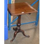 VICTORIAN MAHOGANY OCCASIONAL TABLE