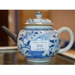 OLD CHINESE BLUE & WHITE LIDDED TEAPOT