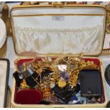 BOX WITH QUANTITY VARIOUS COSTUME JEWELLERY, WRIST WATCHES, GILT CHAINS ETC