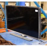 SAMSUNG 32" LED TV / MONITOR