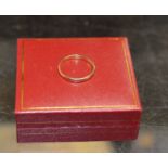 18 CARAT GOLD BAND - APPROXIMATE WEIGHT = 2.4 GRAMS