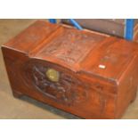 ORIENTAL STYLE BLANKET BOX