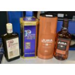JURA 10 YEAR OLD WHISKY WITH BOX - 70CL, 40% VOL & PINWHINNIE ROYALE SCOTCH WHISKY WITH BOX -