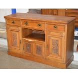 VICTORIAN OAK SIDEBOARD