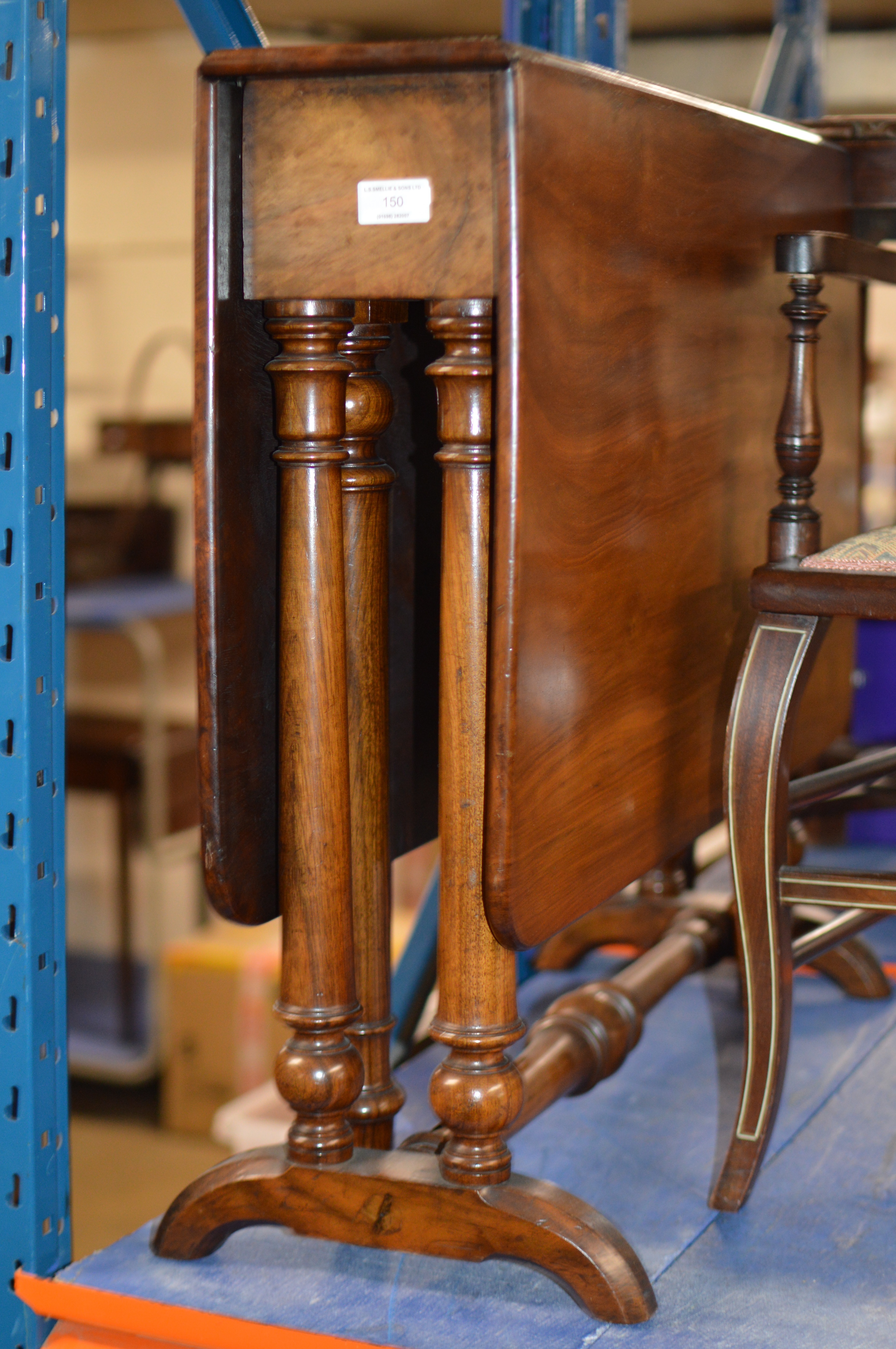 WALNUT SUTHERLAND STYLE TABLE