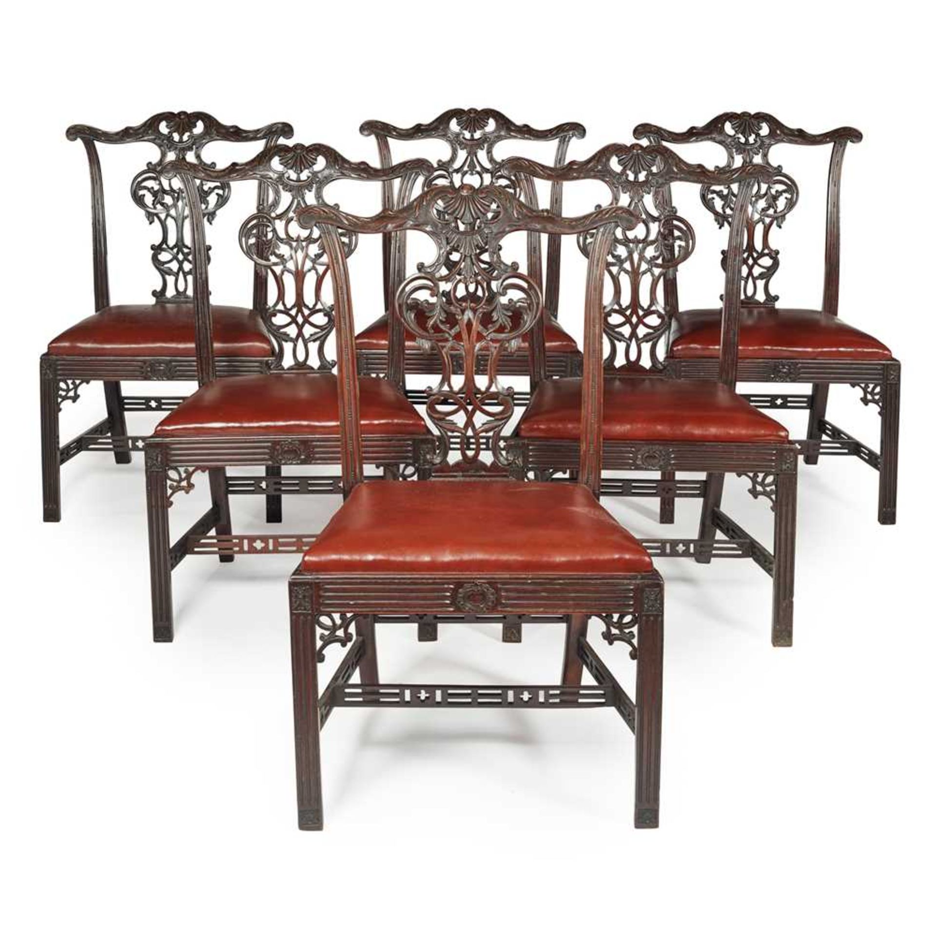 FINE SET OF EIGHT CHIPPENDALE STYLE MAHOGANY DINING CHAIRS LATE 19TH CENTURY - Bild 3 aus 3
