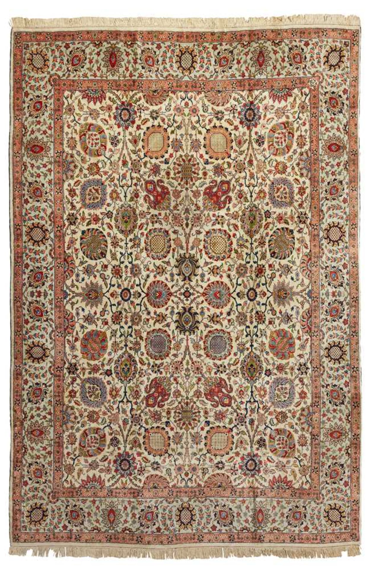 TABRIZ 'BENLIAN' CARPET NORTHWEST PERSIA, MID 20TH CENTURY