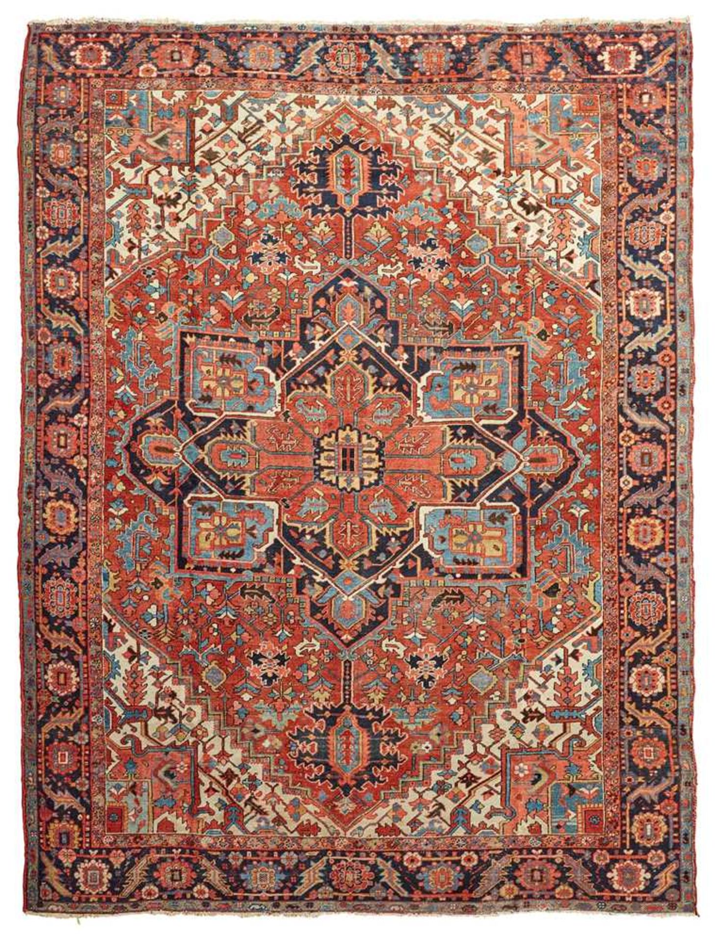 HERIZ CARPET NORTHWEST PERSIA, LATE 19TH/EARLY 20TH CENTURY