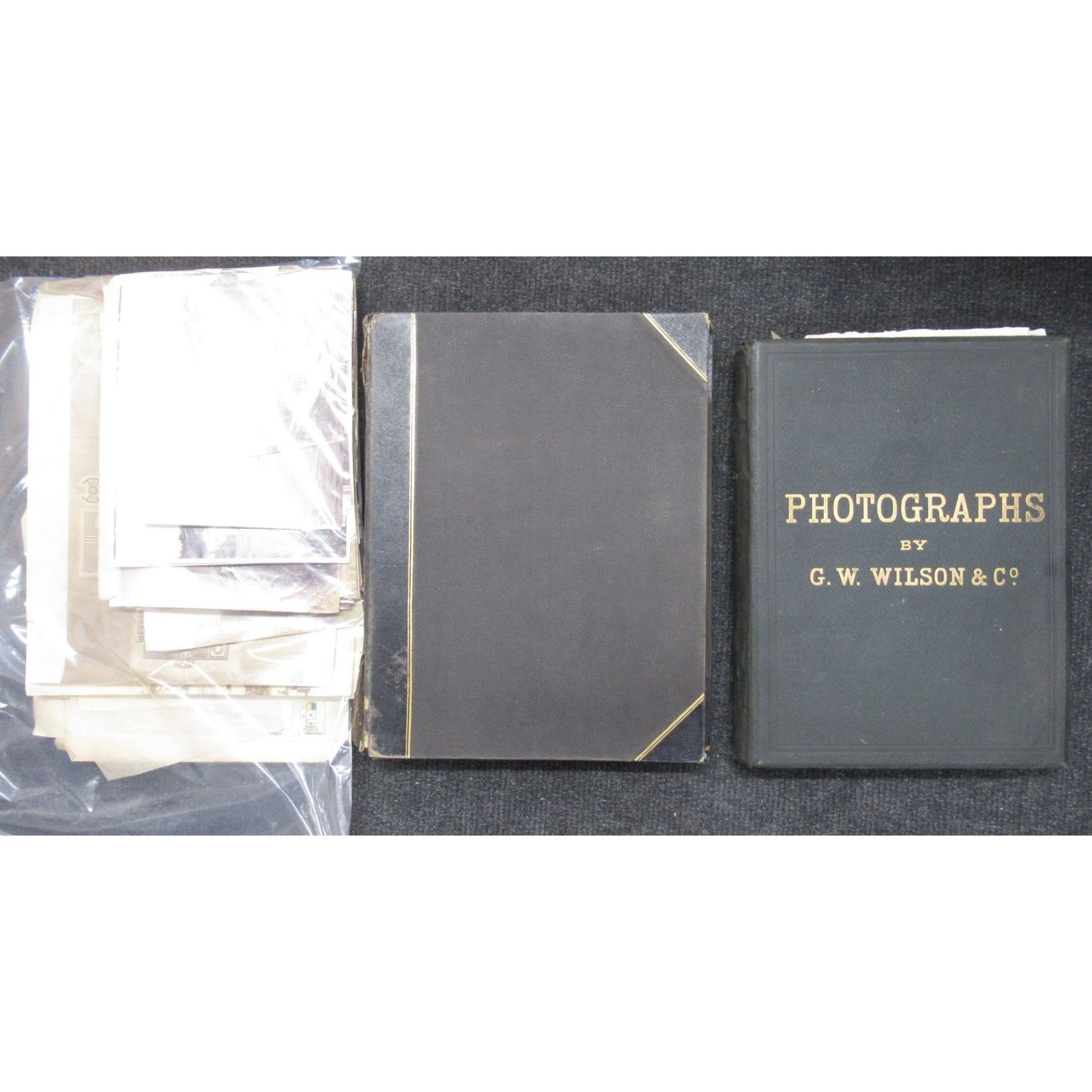 2 Photograph Albums and c.100 loose photographs Album 1, folio, comprising - Bild 7 aus 8