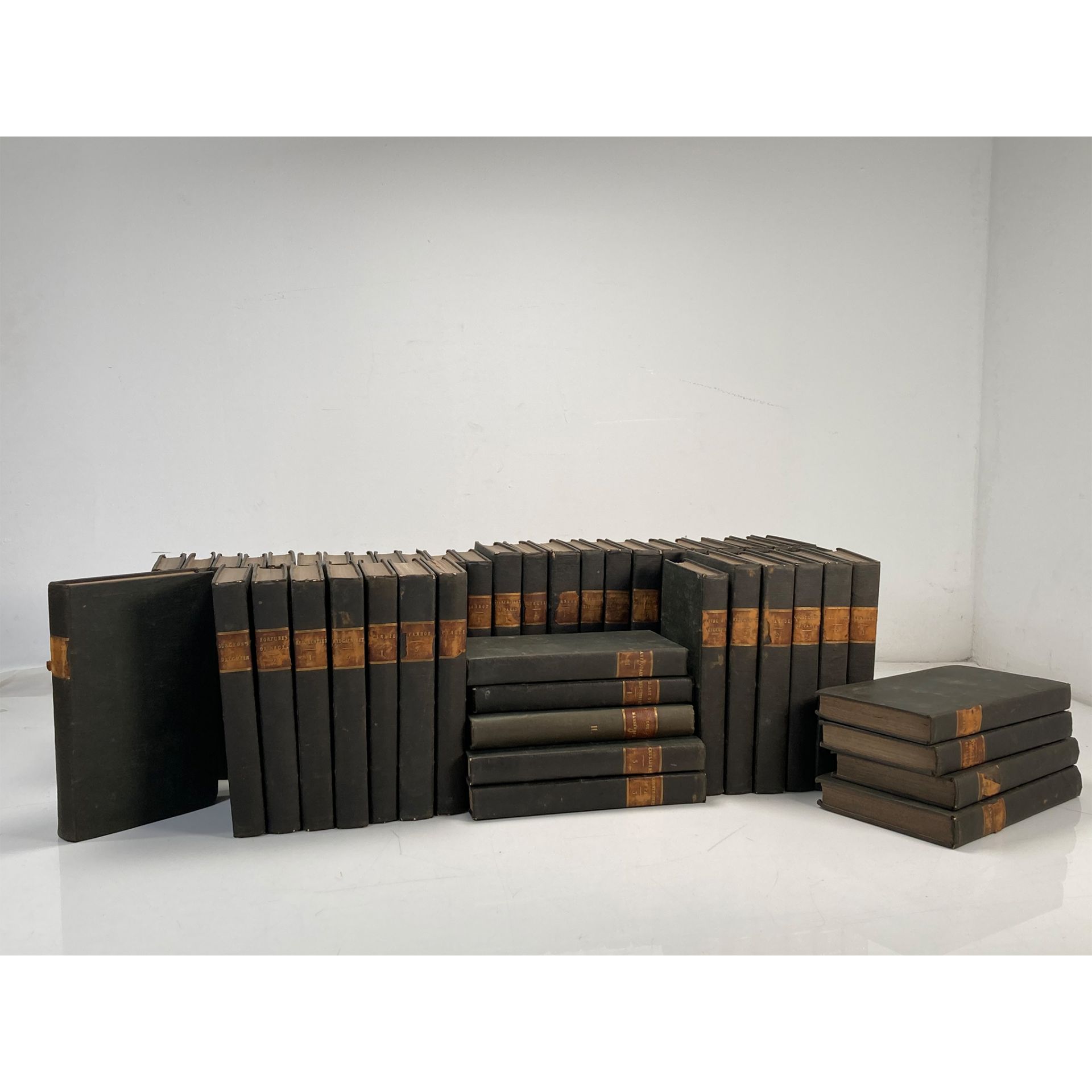 Scott, Sir Walter 19 First editions bound in cloth, comprising