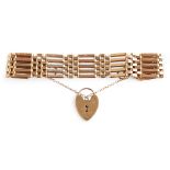 A 9ct gold gate link bracelet