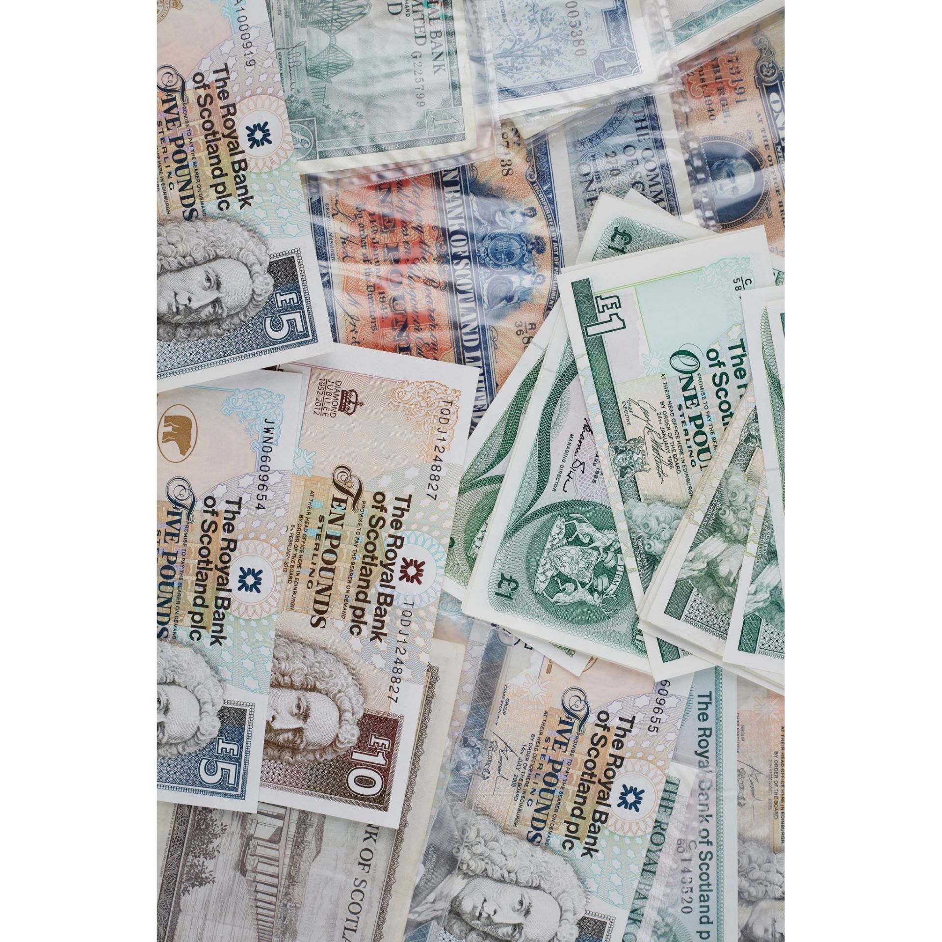 A collection of banknotes - Image 2 of 2