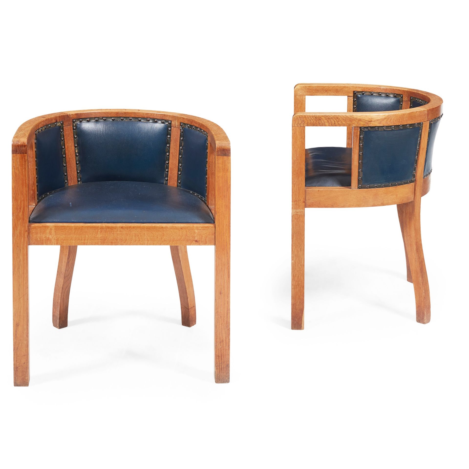 ENGLISH SCHOOL PAIR OF ARTS & CRAFTS TUB ARMCHAIRS, CIRCA 1920 - Image 2 of 2