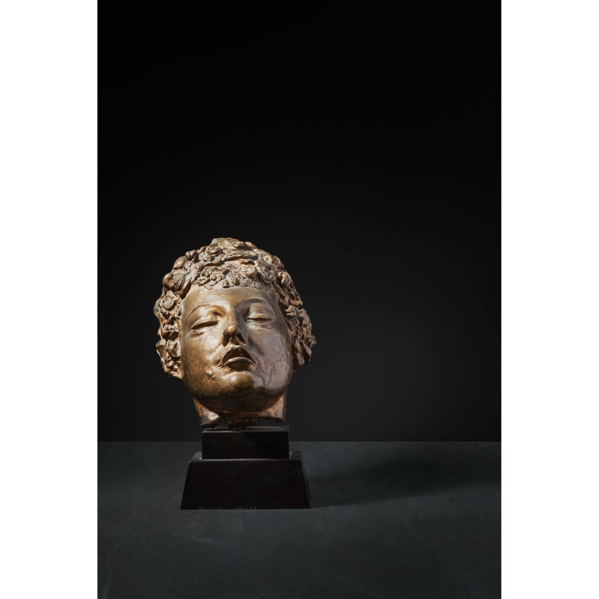 § SIR JACOB EPSTEIN K.B.E. (BRITISH 1880-1959) THIRD PORTRAIT OF MEUM (MASK), CONCEIVED IN 1918 - Image 2 of 3