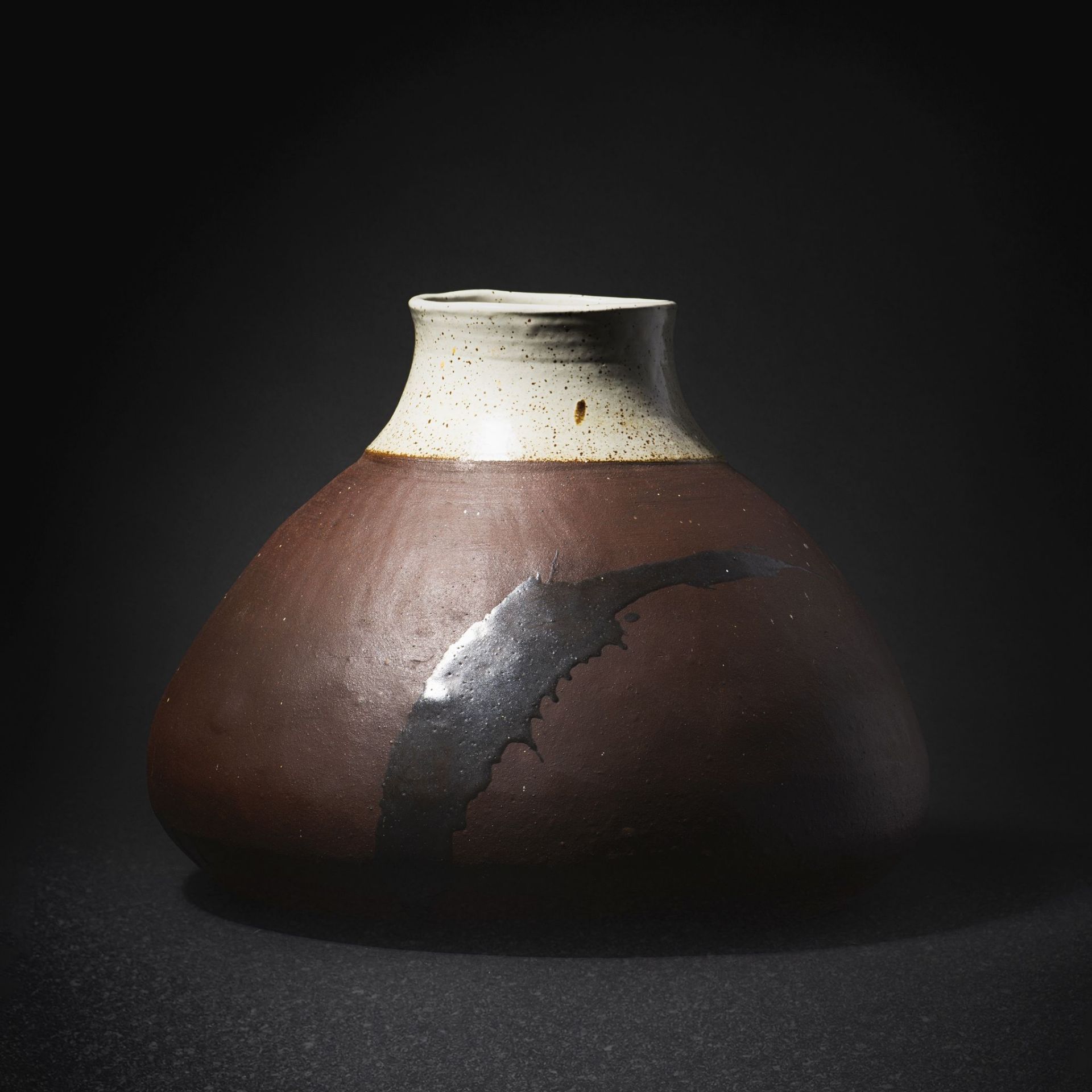 § JANET LEACH (AMERICAN 1918-1997) AT LEACH POTTERY VESSEL