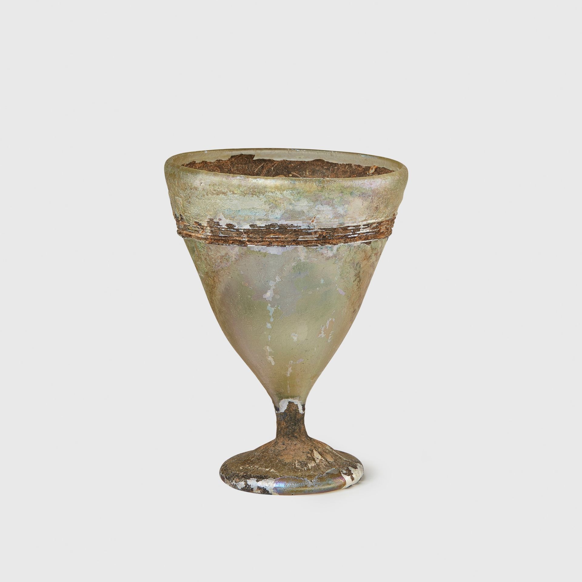 ROMAN GLASS STEM CUP EUROPE / NEAR EAST, 4TH - 5TH CENTURY A.D.