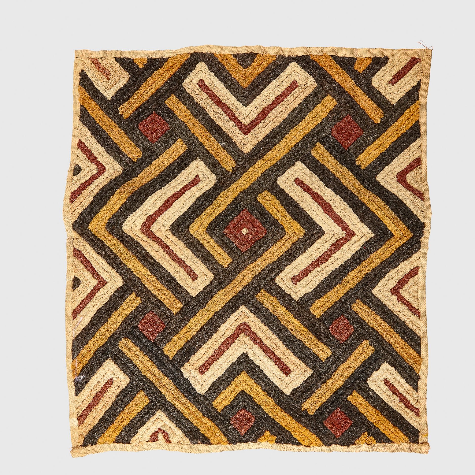 FOUR KUBA SHOOWA TEXTILE PANELS DEMOCRATIC REPUBLIC OF CONGO - Image 4 of 4