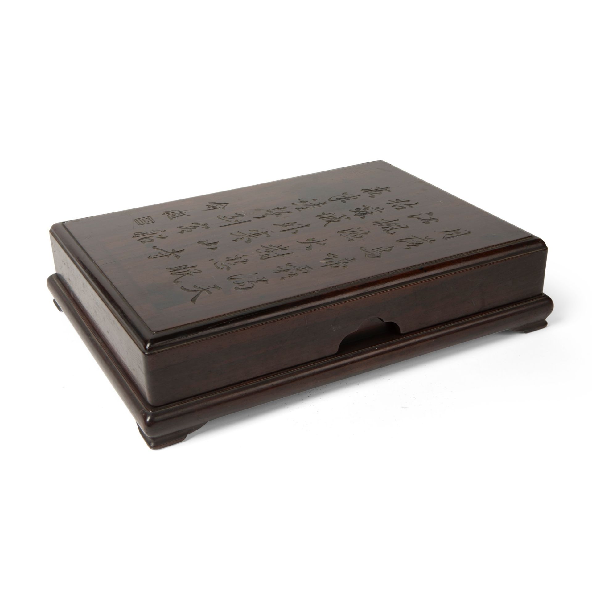 Y SUANZHIMU RECTANGULAR BOX WITH COVER QING DYNASTY, 19TH CENTURY