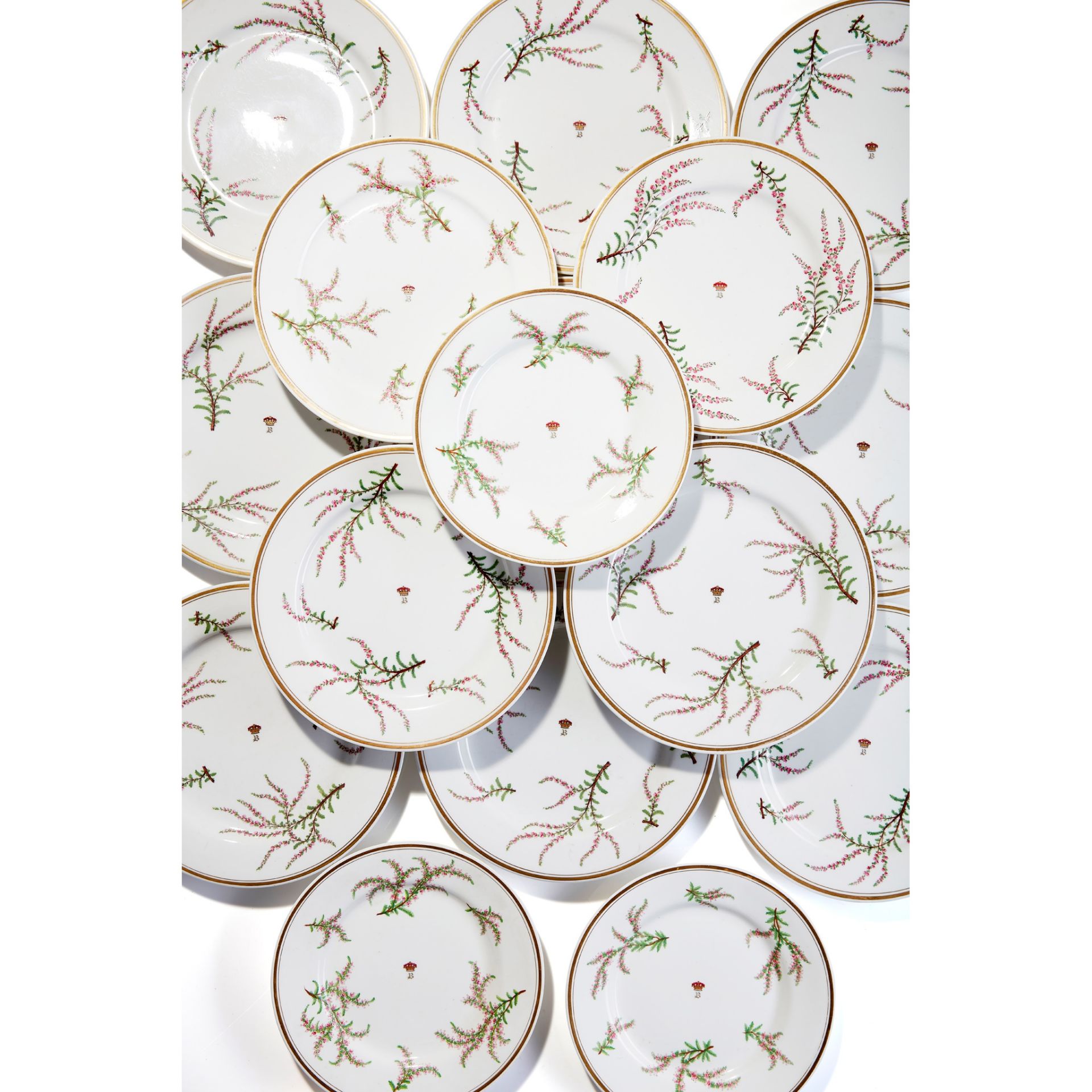 THE BREADALBANE HEATHER PATTERN WORCESTER PORCELAIN BREAKFAST SERVICE CIRCA 1840 - Image 5 of 7