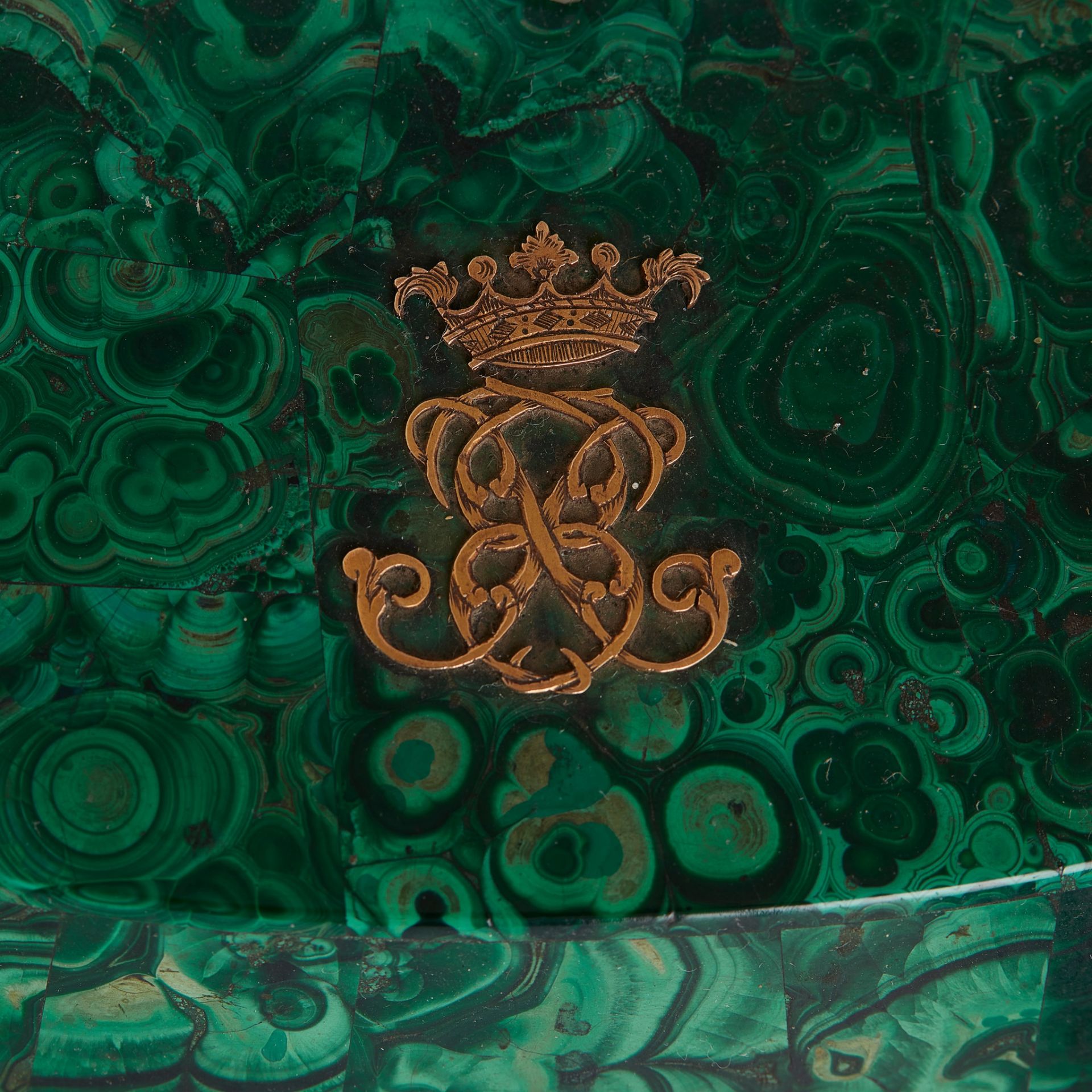 THE MARQUESS OF BREADALBANE'S THREE-PIECE MALACHITE DESK SET MID 19TH CENTURY - Image 2 of 2