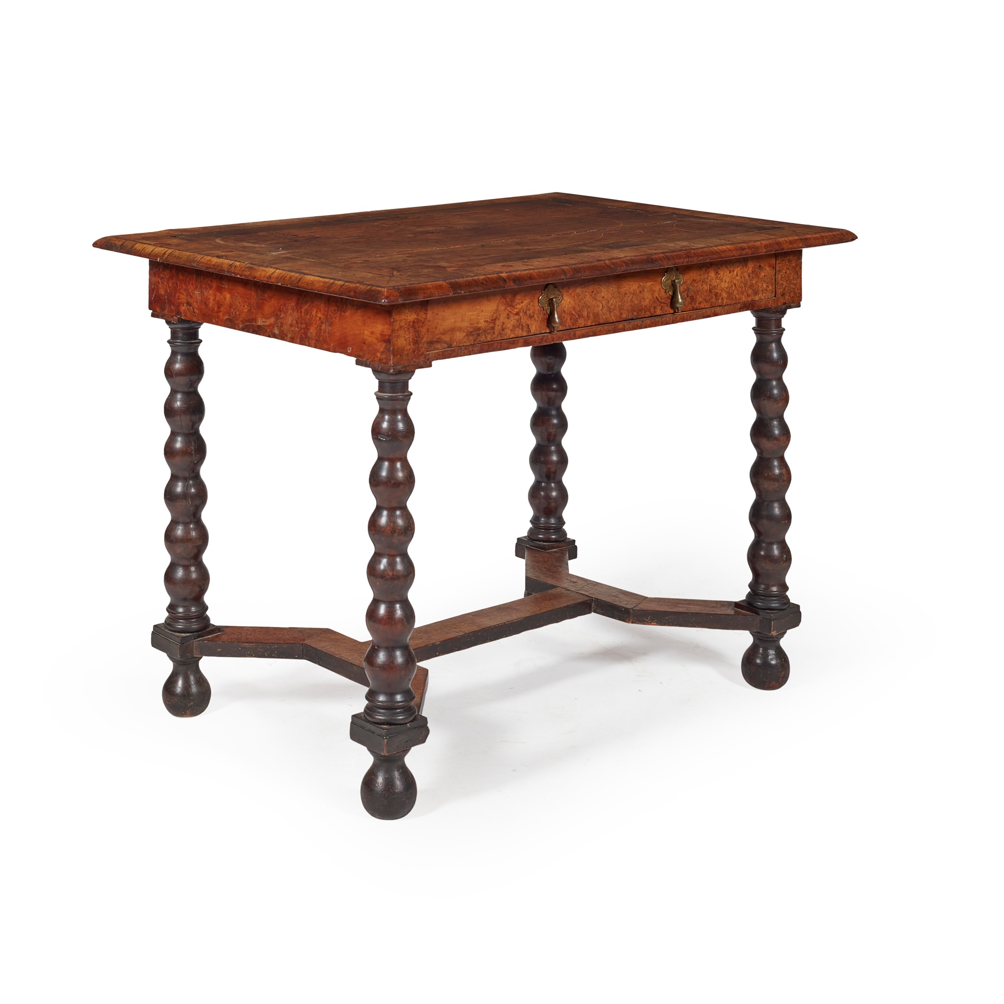 WILLIAM AND MARY WALNUT TABLE 17TH CENTURY