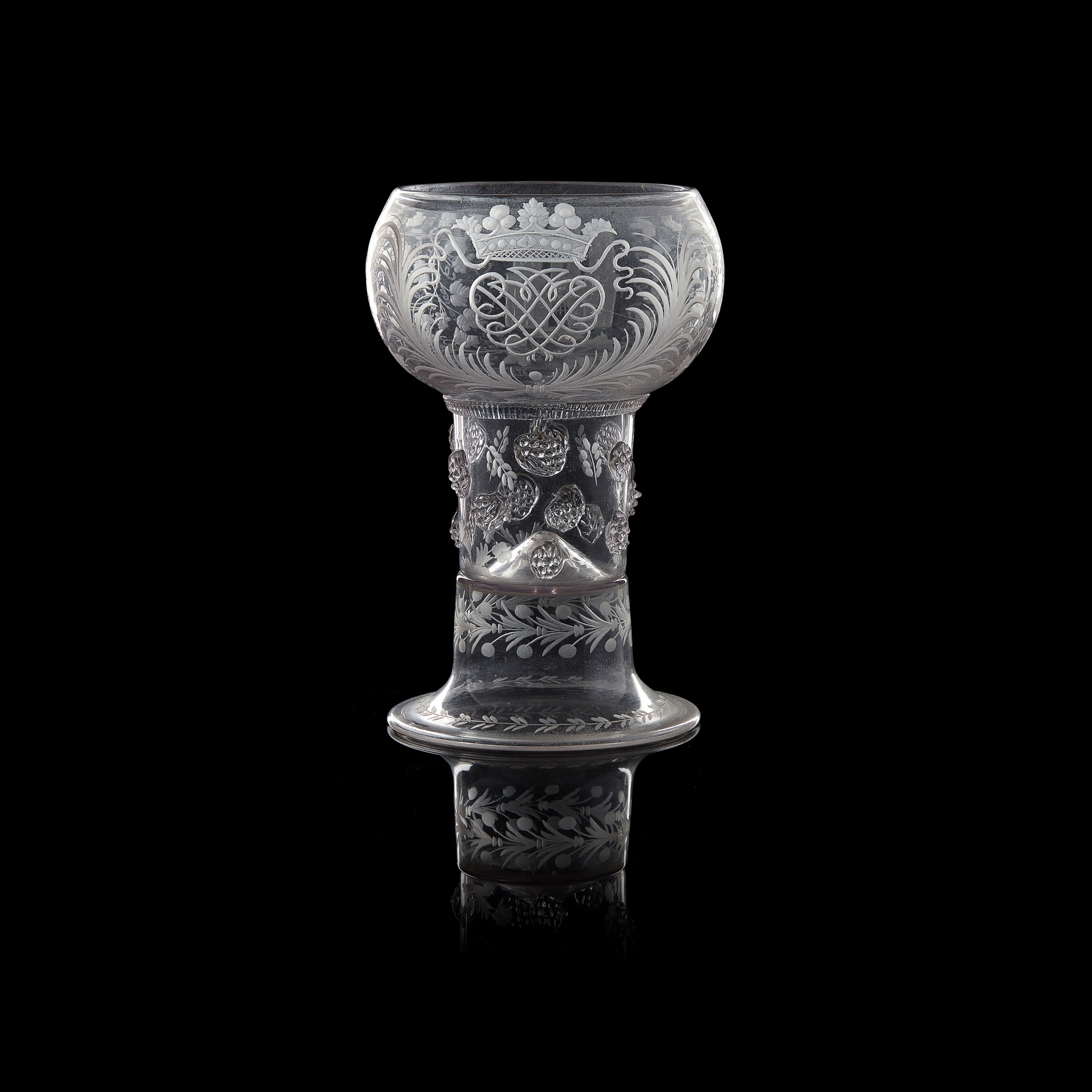 LARGE CLEAR GLASS ROEMER BEARING THE BREADALBANE CYPHER DUTCH OR GERMAN, LATE 17TH / EARLY 18TH - Image 2 of 4