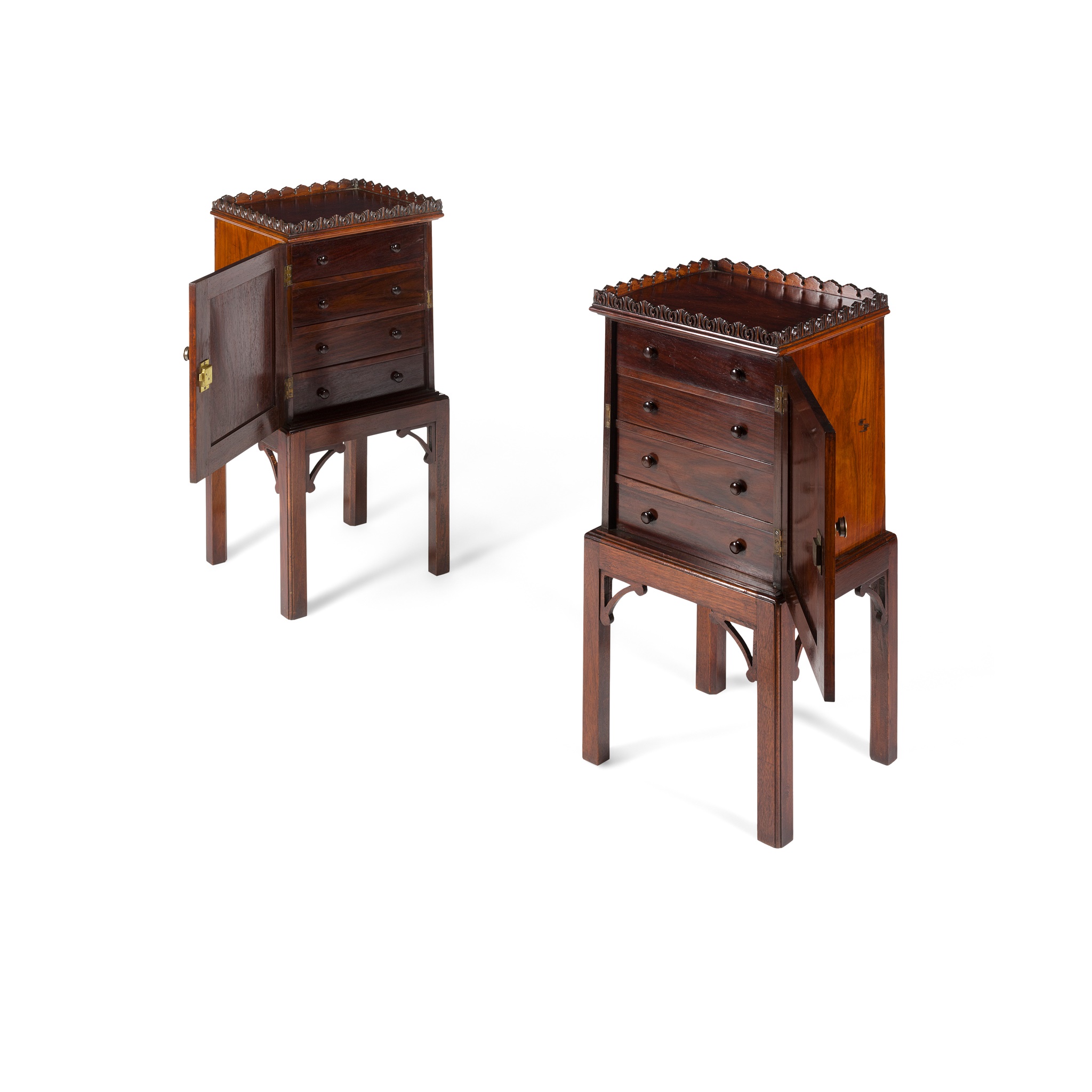 PAIR OF ANGLO INDIAN PADOUK BEDSIDE CHESTS 19TH CENTURY - Image 2 of 3