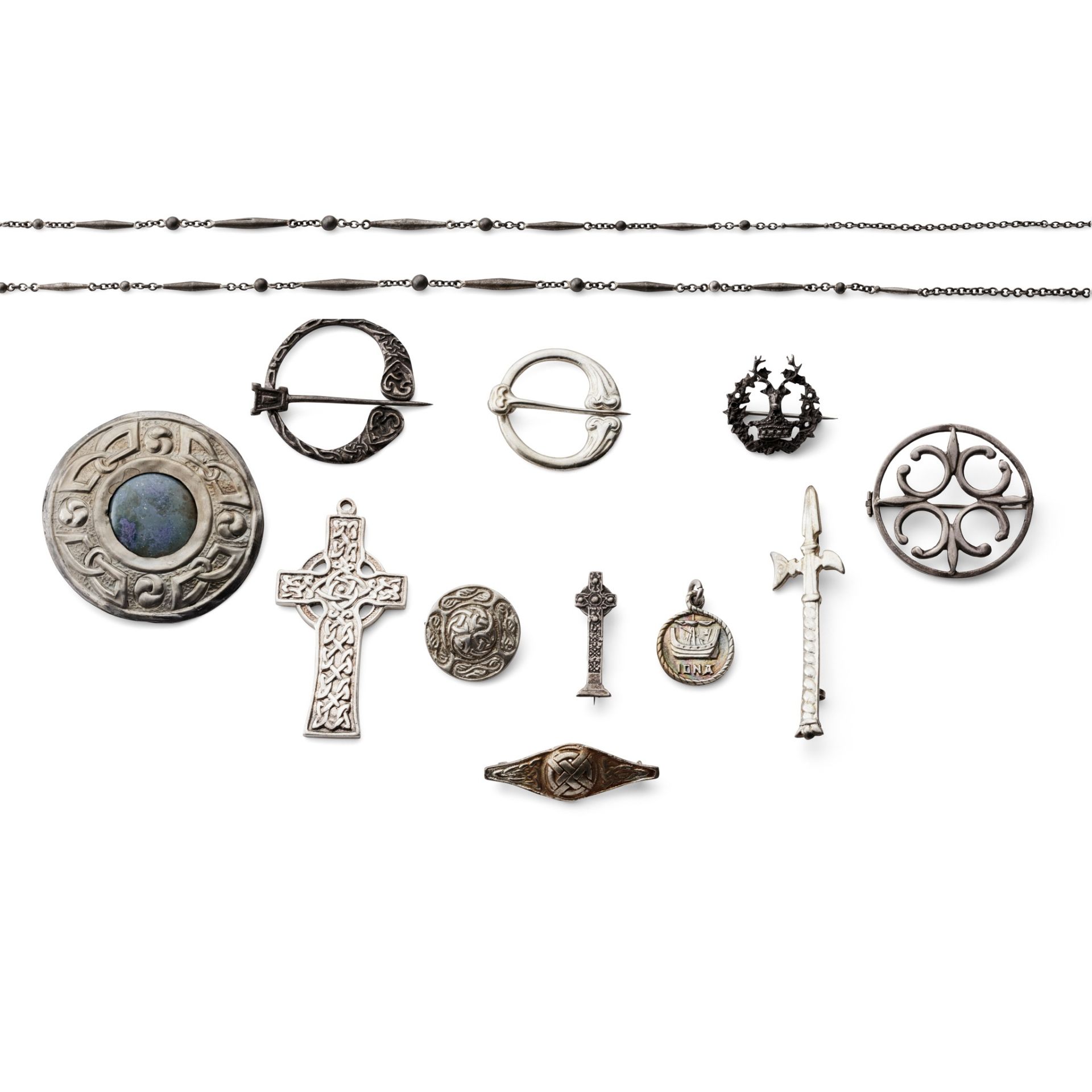 A COLLECTION OF CELTIC JEWELLERY