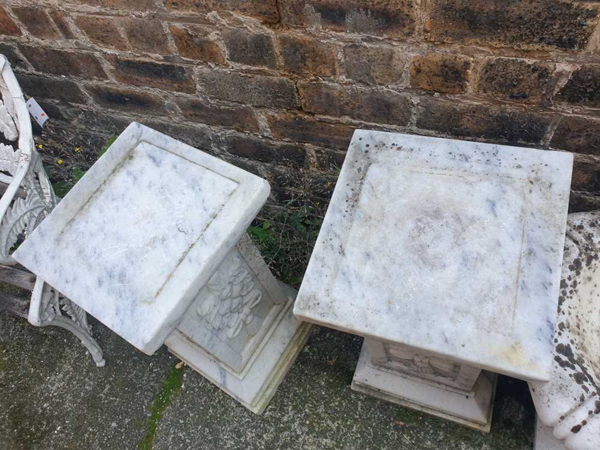 PAIR OF WHITE MARBLE URNS AND STANDS MODERN - Image 3 of 12