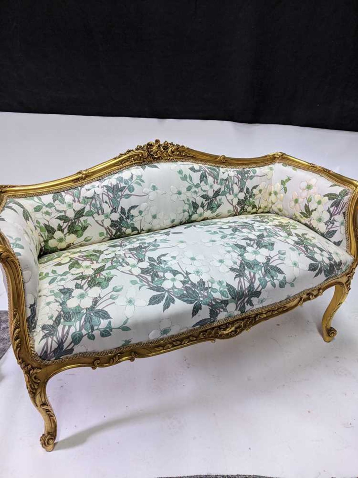 ROCOCO REVIVAL GILTWOOD WINDOW SEAT 19TH CENTURY - Image 4 of 11