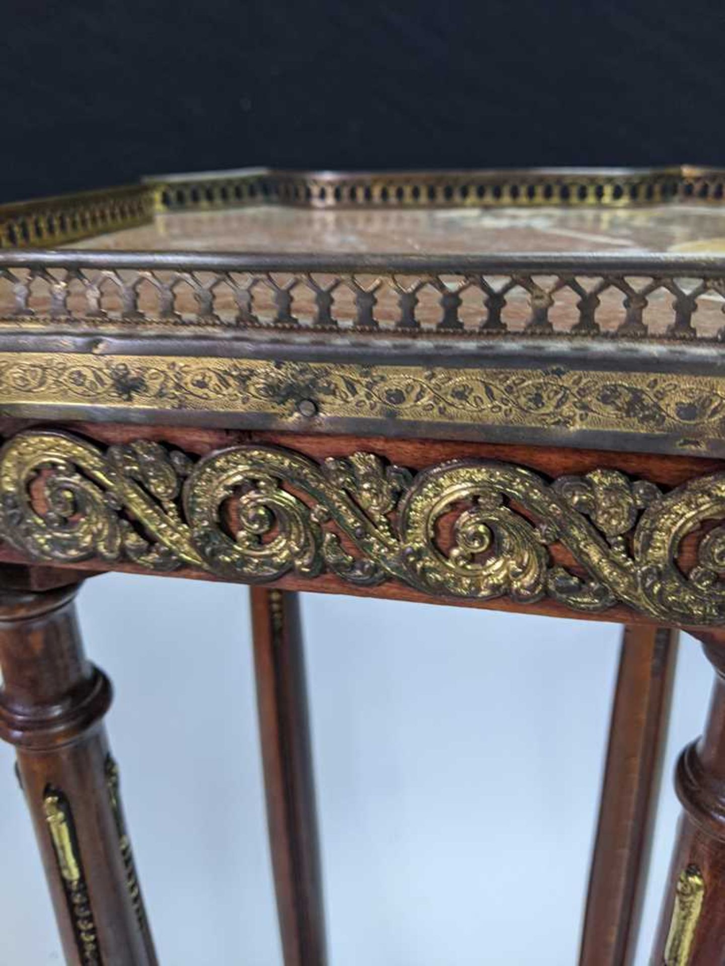 PAIR OF LOUIS XVI STYLE STAINED BEECH, MARBLE AND GILT METAL TORCHERE STANDS EARLY 20TH CENTURY - Image 11 of 12