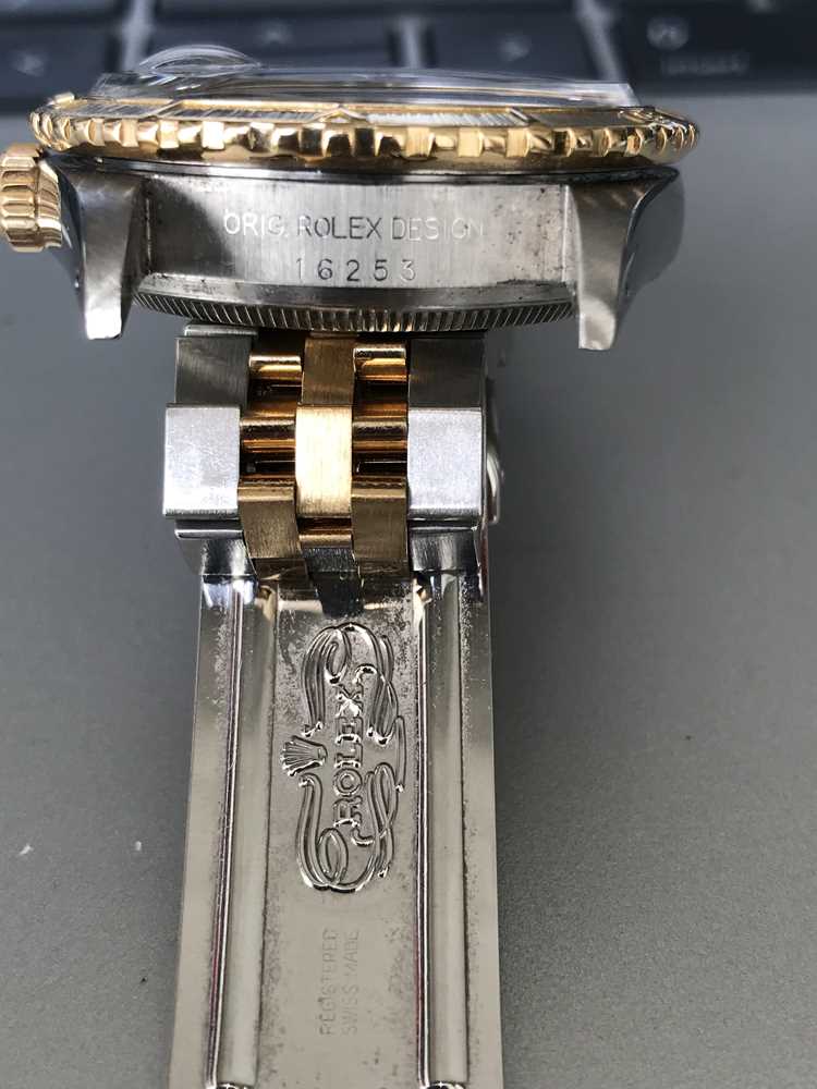 Rolex: a rare steel watch - Image 13 of 25