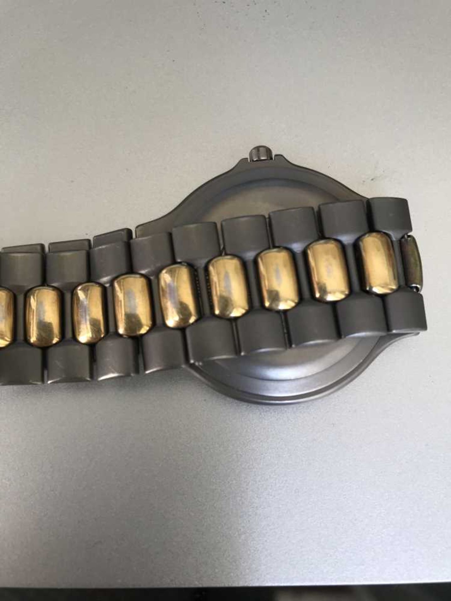 Longines: a gentleman's titanium wrist watch - Image 4 of 5