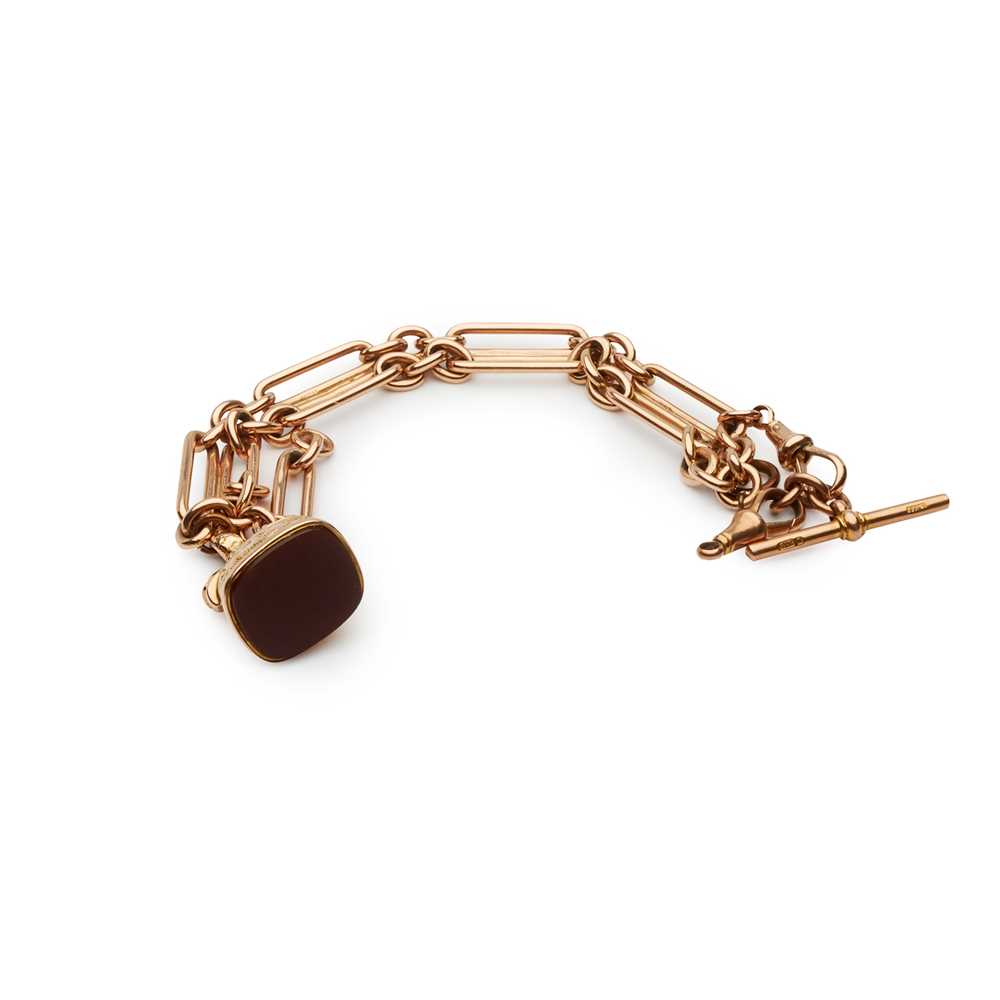 A 9ct gold bracelet