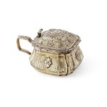 An early 19th century gilt mustard pot and cover