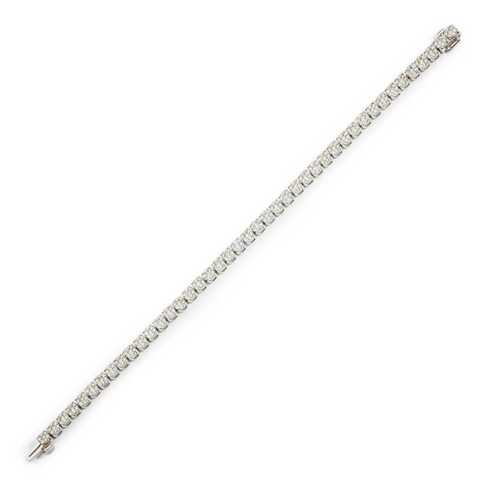 A diamond bracelet