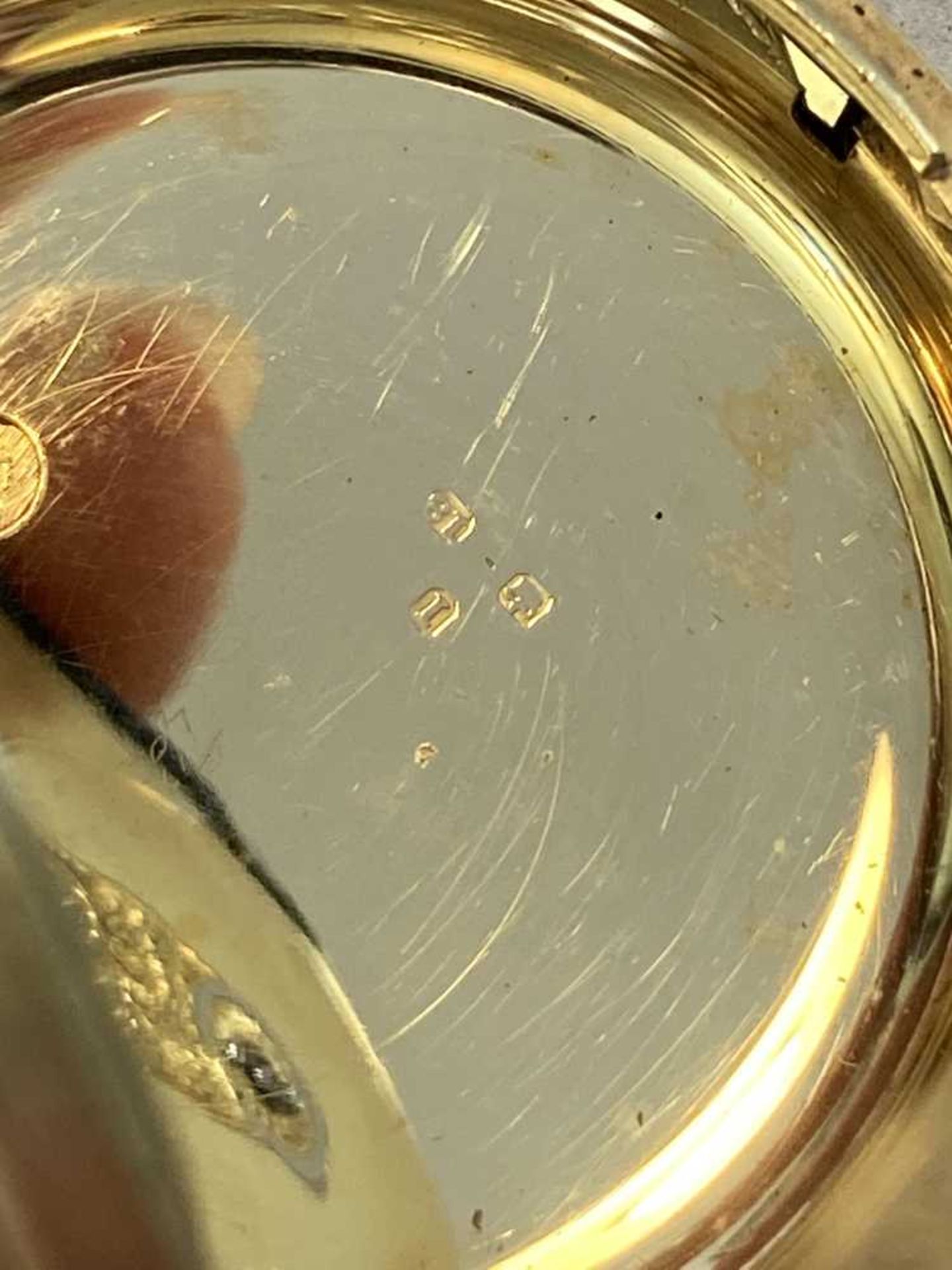 A 19th century gold pocket watch - Image 11 of 13