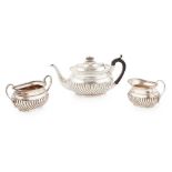 An Edwardian three-piece tea service