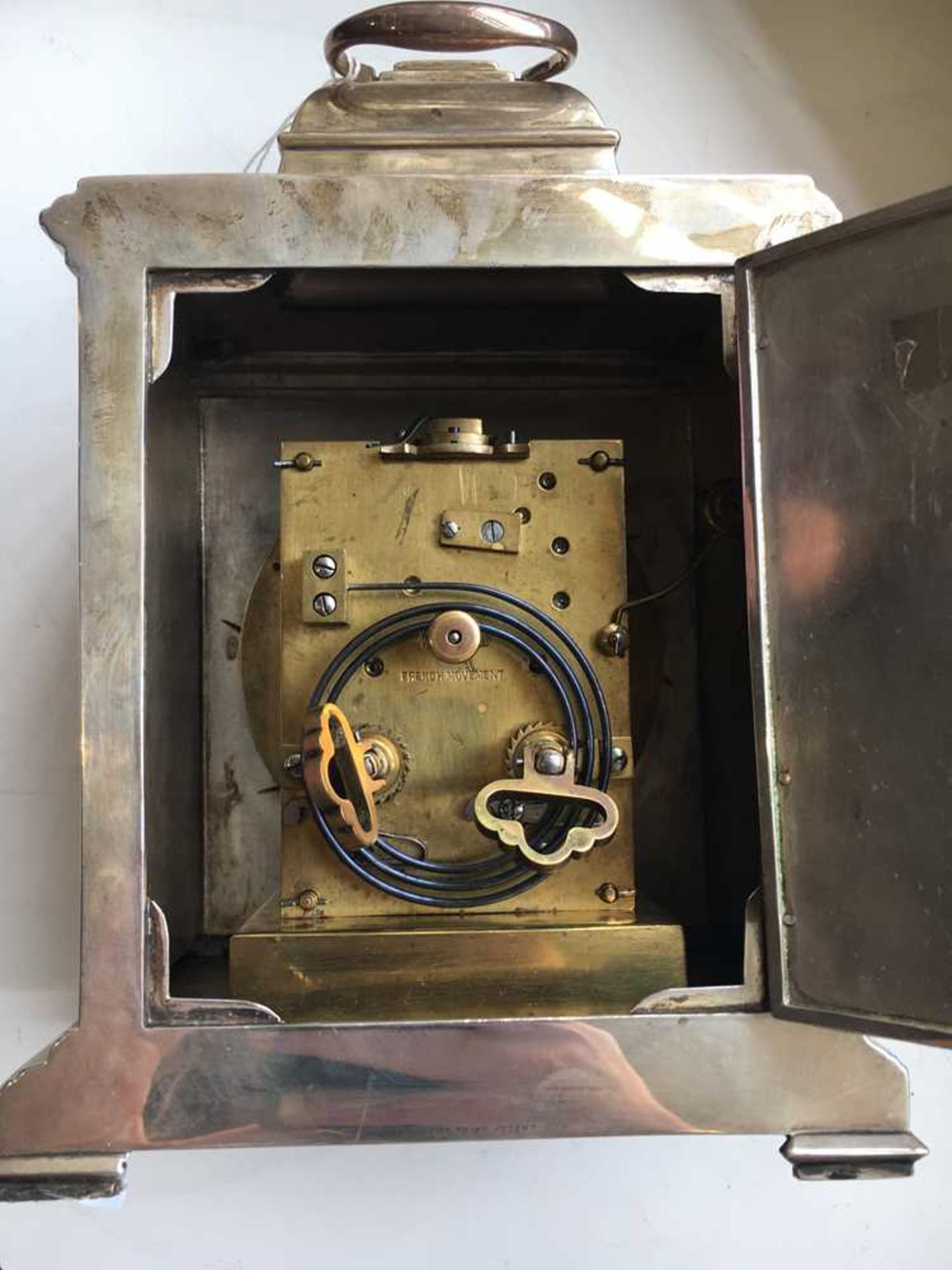 A large silver cased mantle clock - Image 3 of 4