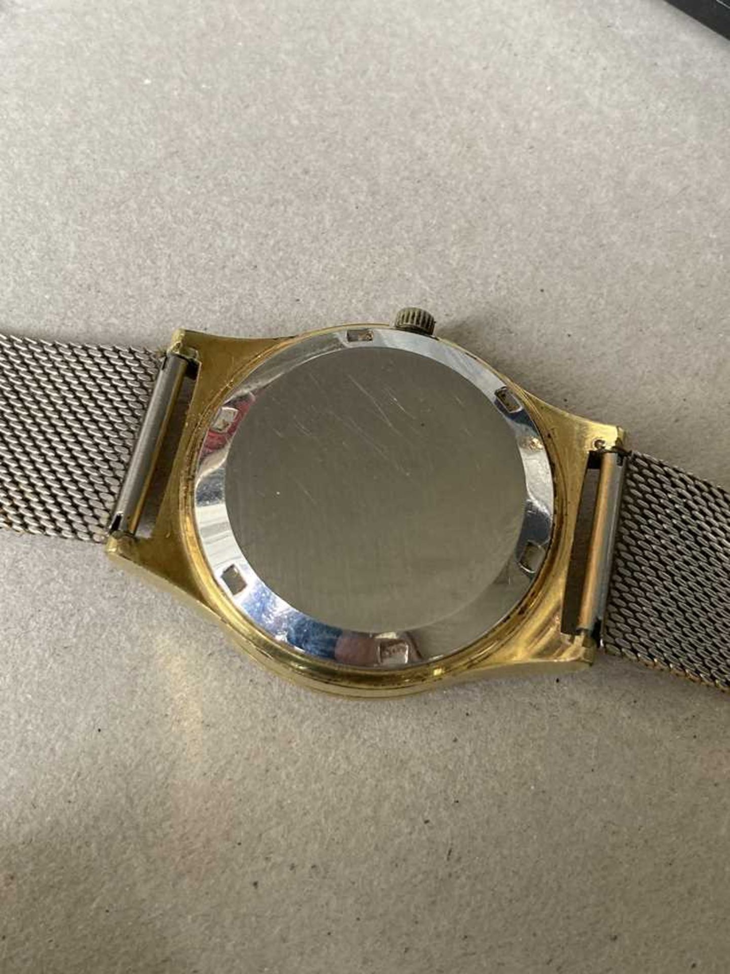 Three gentleman's wrist watches - Image 10 of 16